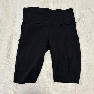 Lululemon 6” fast and free shorts with pockets